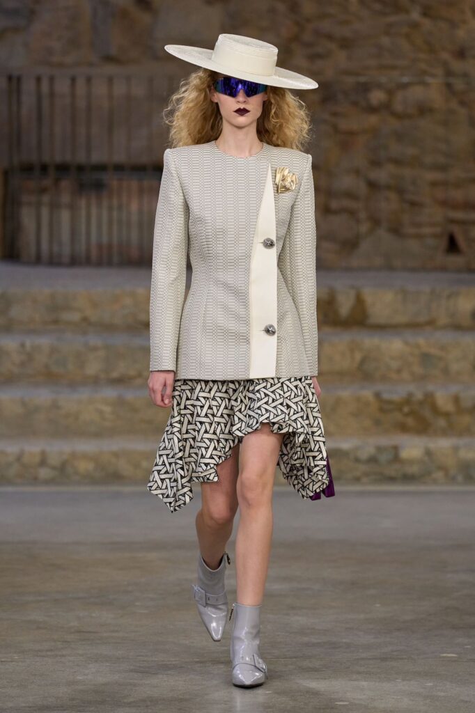 Louis Vuitton Cruise 2025 Show (47)